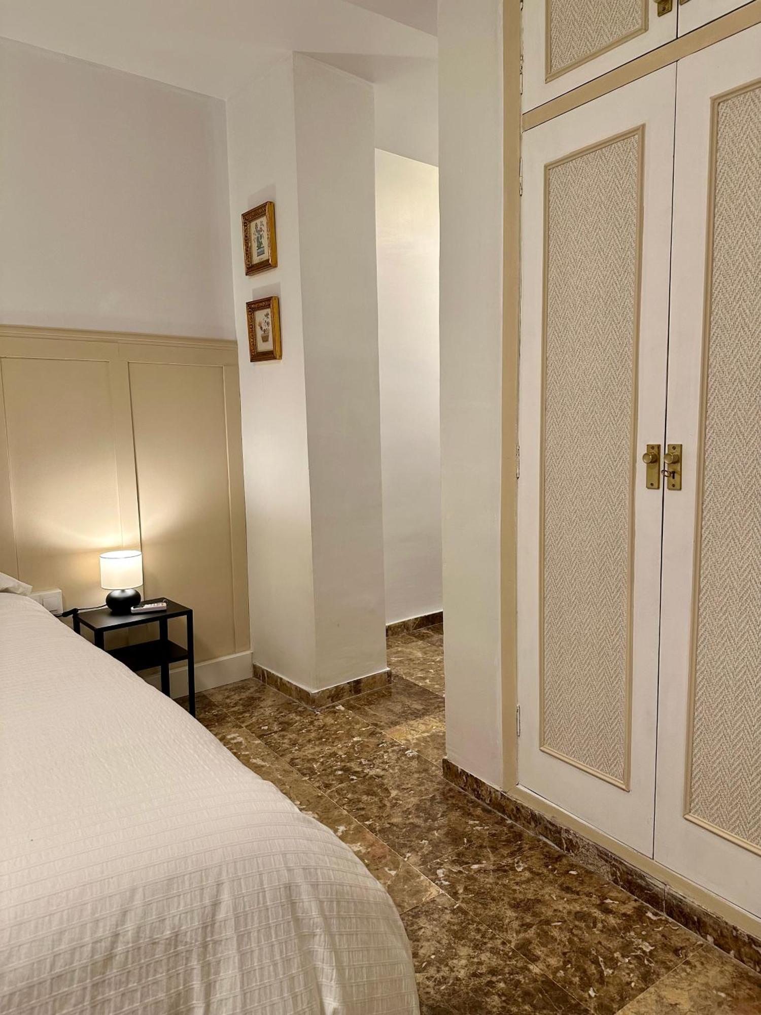 Habitacion Confort Centro Para 2 Personas Granada Eksteriør billede